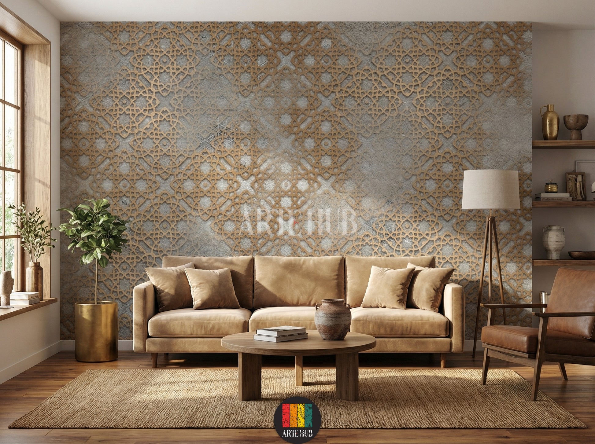 Textured grey and gold Islamic geometric wallpaper in an elegant Egyptian living room. Features, white bedding, woven tables and lamps. Perfect decor for homes in Egypt.
ورق حائط بنقوش إسلامية هندسية باللون الرمادي والذهبي في غرفة معيشة مصرية أنيقة. يضم سرير خشبي، مفروشات بيضاء، طاولات جانبية منسوجة ومصابيح. ديكور مثالي للمنازل في مصر.
room: living room