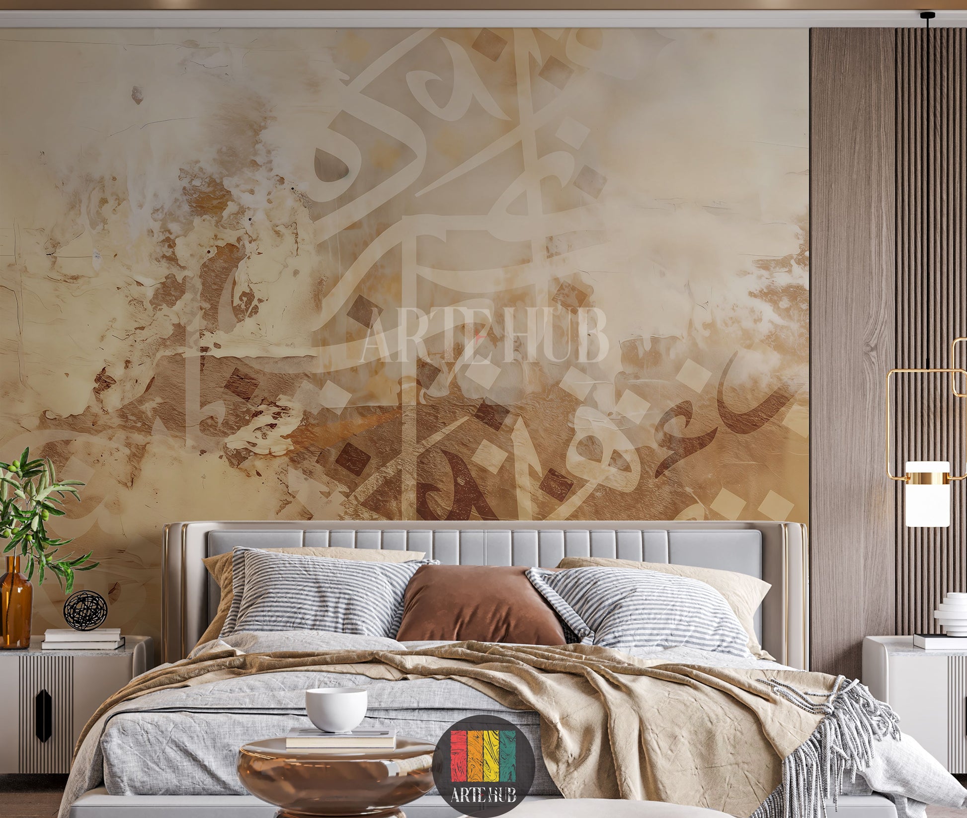 A contemporary bedroom featuring a large abstract Arabic calligraphy wallpaper in warm beige and brown tones, adding an elegant touch to Egyptian home decor. The room has a bed with grey and brown bedding, minimalist side tables, and decorative elements, reflecting modern luxury interior design in Egypt.
غرفة نوم عصرية تتميز بورق حائط كبير بنقوش خط عربي تجريدي بألوان البيج والبني الدافئة، يضفي لمسة فنية أنيقة على ديكور المنازل في مصر. تظهر في الصورة سرير مريح
room: bedroom