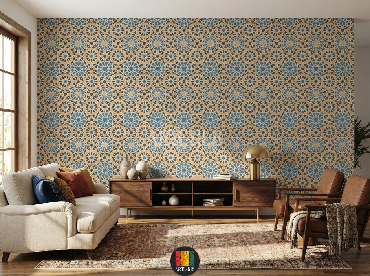 living room featuring a wall covered in Moresque geometric wallpaper with blue, yellow, and black Islamic patterns. The room includes a wooden side table, and two ornate brass lanterns, creating an elegant Egyptian-inspired decor.
غرفة معيشة أنيقة بلمسة مصرية، تتميز بورق حائط موريسكي بتصميمات هندسية إسلامية زرقاء وصفراء وسوداء. تتضمن الغرفة سرير بيج وطاولة جانبية خشبية وفانوسين نحاسيين، مما يخلق ديكوراً شرقياً فاخراً في مصر.
room: living room